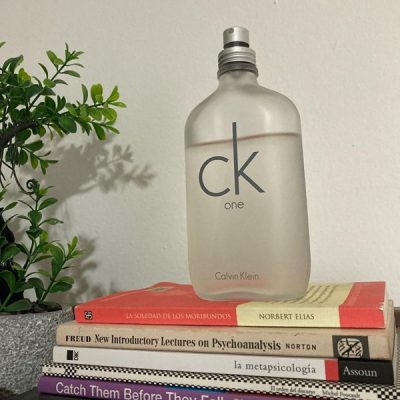 Calvin Klein CK One Eau de Toilette H6