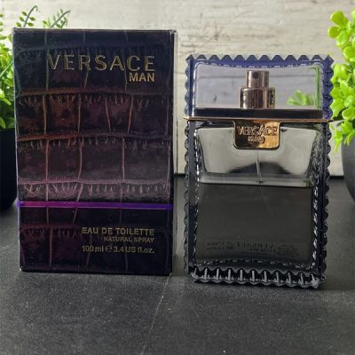 Versace Man Eau de Toilette H5